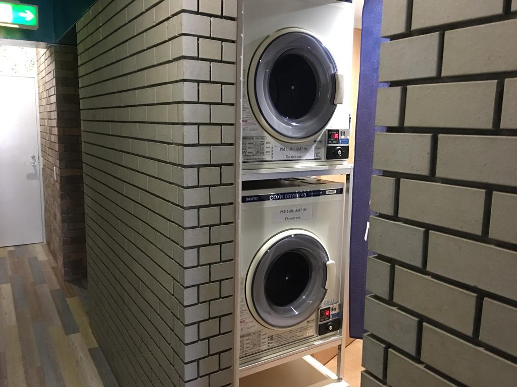 Guesthouse Origami Hiroshima Luaran gambar